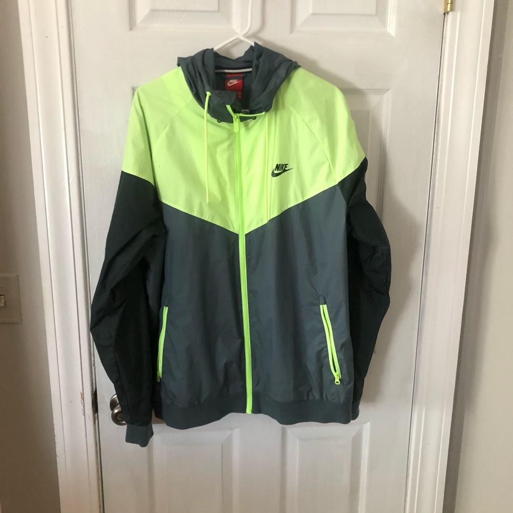 Nike Tech Wind jogger